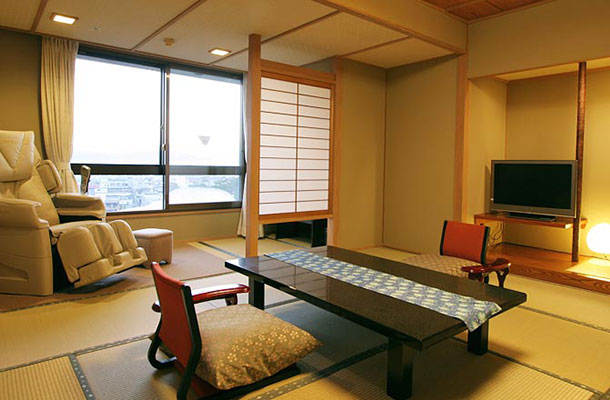 Hana Club In-room massage chair