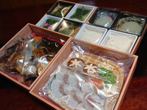 【旅館の味をお取り寄せ】「おうち弁当」好評販売中！