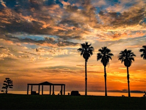 香川の夕焼けスポット②「一の宮公園・海岸」