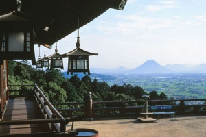 年始若干空室ございます。当館の温泉と美食で寛ぎの休日を過ごしませんか