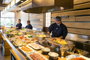 【6/14・6/21限定】週末は紅梅亭で癒やしのひとときを。温泉＆朝食ブッフェでリフレッシュ！