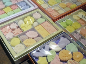 The famous sugar in Japan - Wasanbon